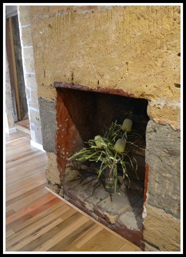 222 timor 2016_fireplace